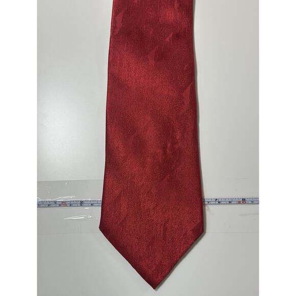 David Taylor Men’s Red Textured Neck Tie Classic Formal Polyester 58” x 4” - Picture 5 of 8